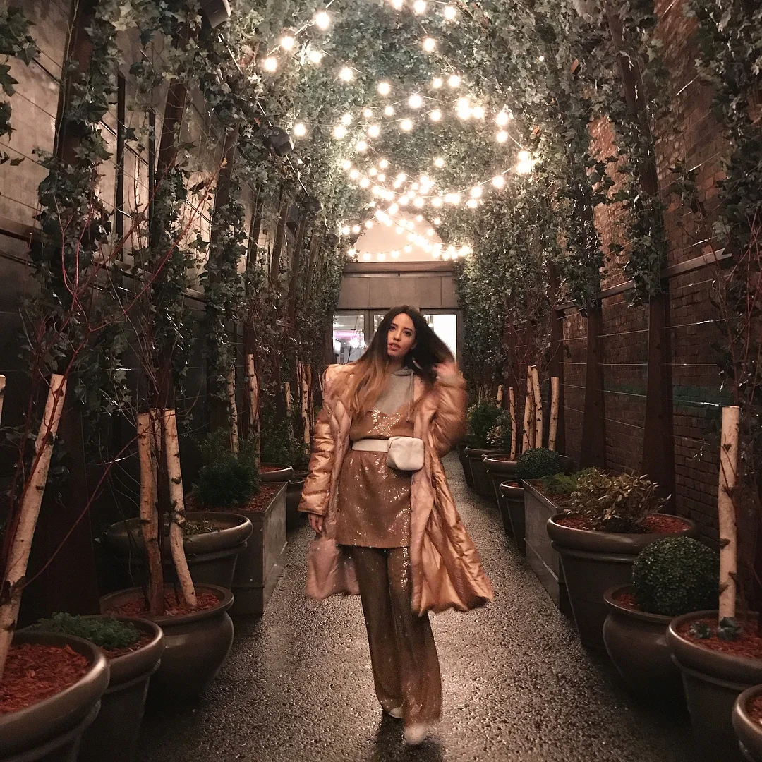 Надя Дорофеєва вразила вуличним стилем під час Тижня моди в Нью-Йорку - фото 368432