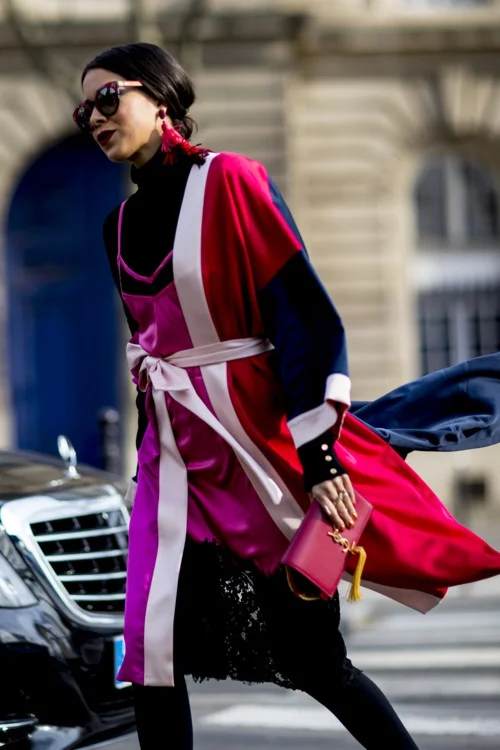 Французький шарм: стильні вуличні луки на Тижні моди в Парижі - фото 372833
