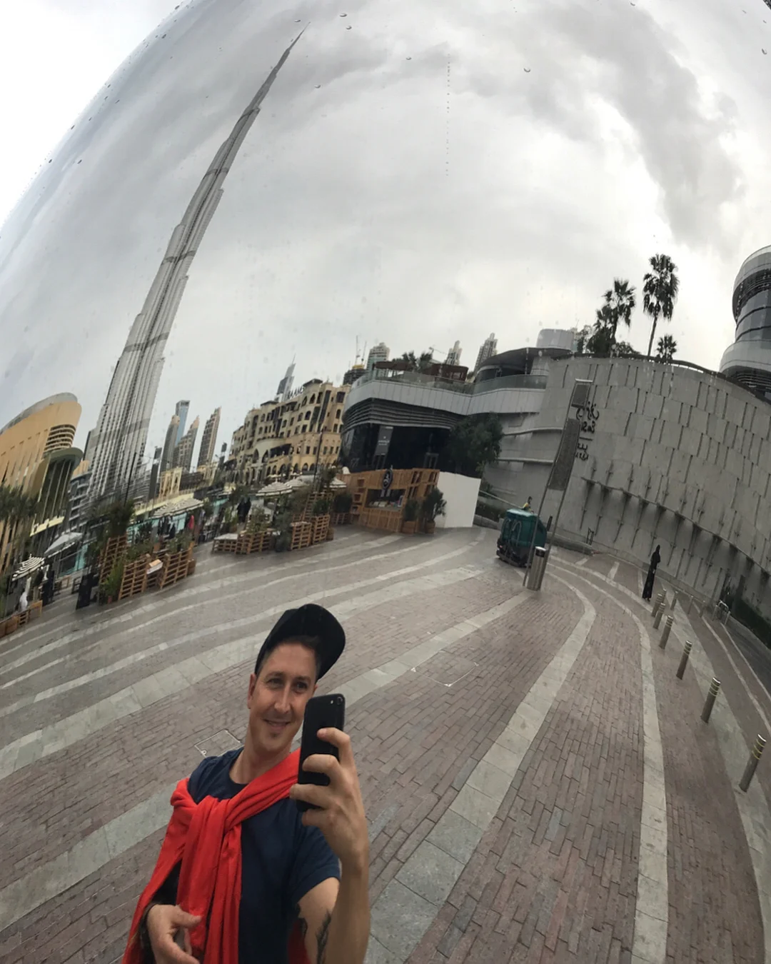 Олександр Педан показав, як проводить час в Дубаї - фото 372815
