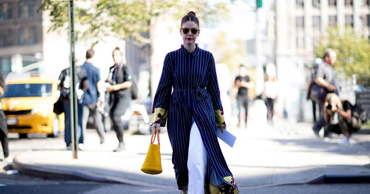 Весна в желто-голубых цветах: яркий street style - фото 374885