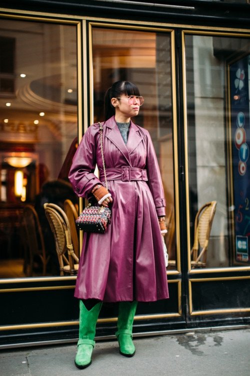 Французский шарм: стильные уличные луки на Неделе моды в Париже - фото 372879