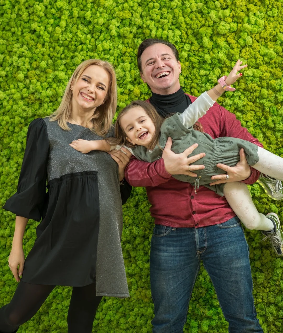 В ожидании счастья: беременная Лилия Ребрик запостила трогательные семейные снимки - фото 376406