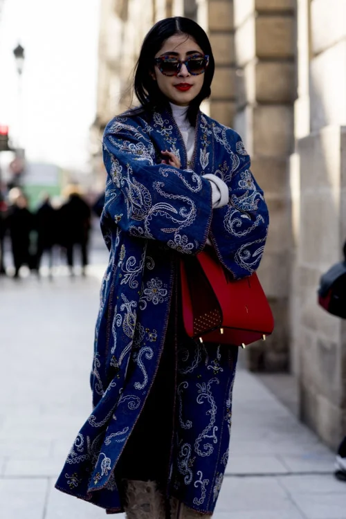Французький шарм: стильні вуличні луки на Тижні моди в Парижі - фото 372866