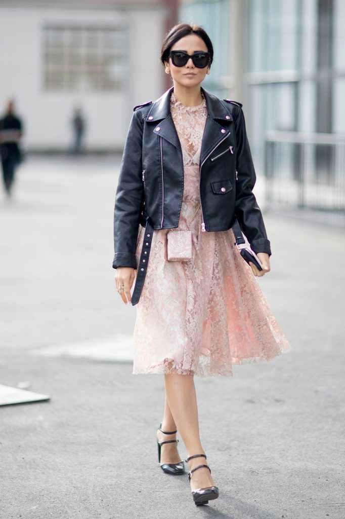 ТОП-5 крутых идей, как носить платье миди в этом сезоне - 379926 ТОП-5 крутых идей, как носить платье миди в этом сезоне - фото 379926