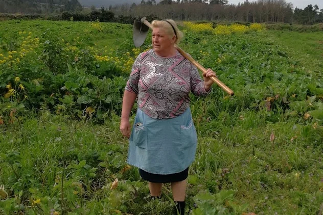 Іспанська фермерка стала зіркою мережі - кажуть, жінка схожа на Трампа - фото 381252
