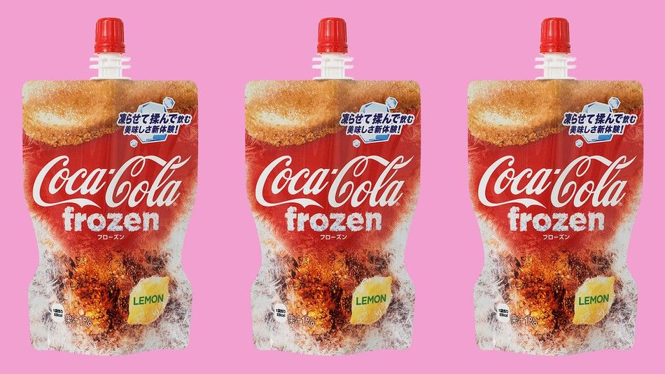 Жизнь уже не будет прежней: старая добрая Coca-Cola и ее новый японский дизайн - 379843 Жизнь уже не будет прежней: старая добрая Coca-Cola и ее новый японский дизайн - фото 379843