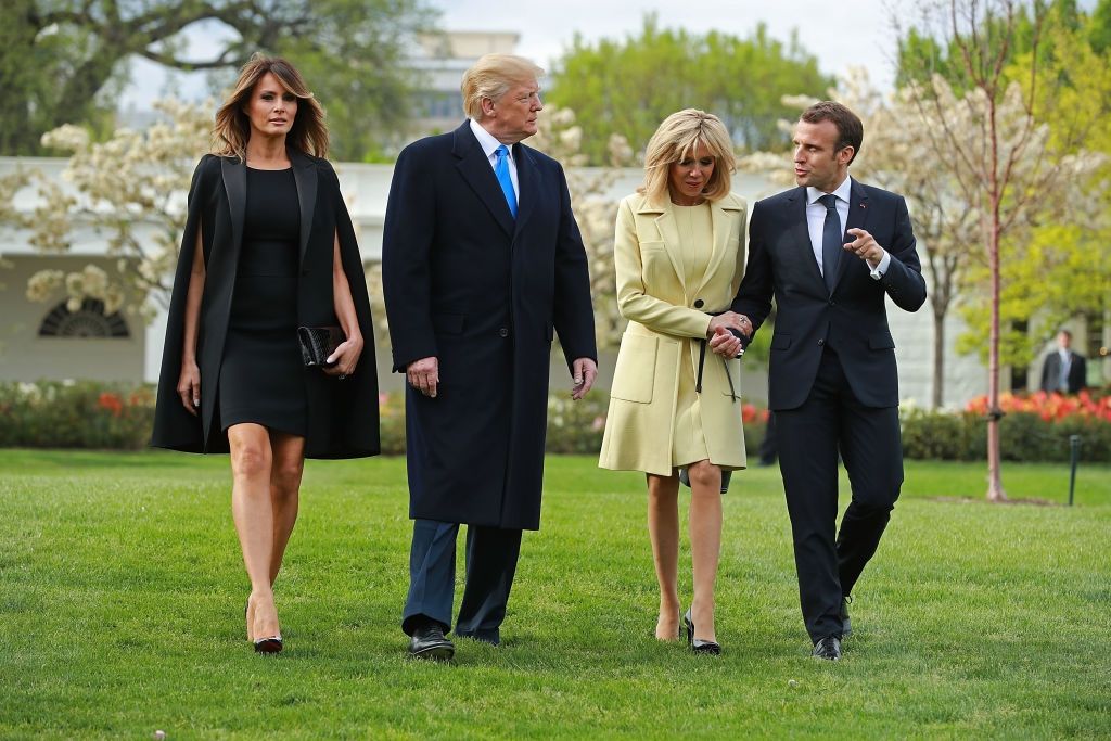 Наряды дня: Мелания Трамп и Брижит Макрон в элегантных образах - 380978 Наряды дня: Мелания Трамп и Брижит Макрон в элегантных образах - фото 380978