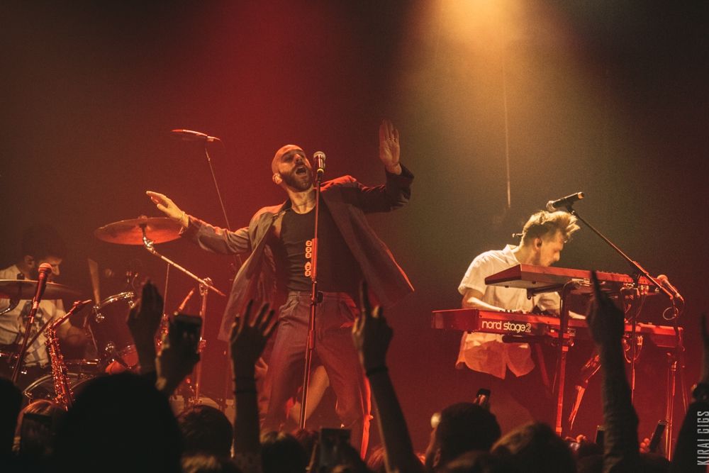 Дебют американской рок-группы X Ambassadors в Киеве: драйв, саксофон и мощная энергия - фото 377631