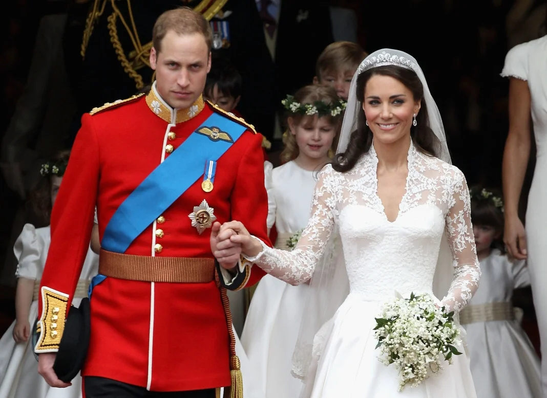 О них говорил весь мир: пять самых ярких королевских свадеб - фото 383469