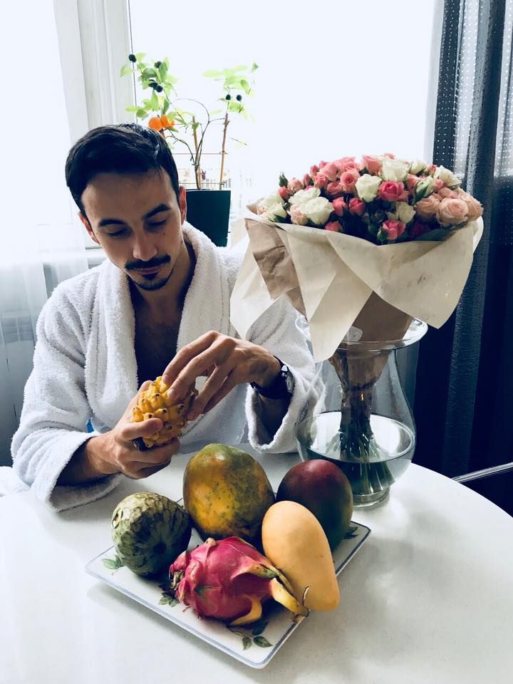 Звездный блиц: Александр Стоянов о детях, жене и поступках, за которые стыдно - 384887 Звездный блиц: Александр Стоянов о детях, жене и поступках, за которые стыдно - фото 384887