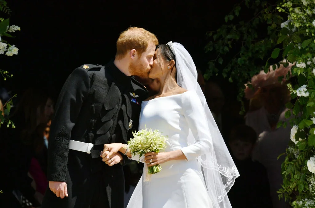 Весілля Меган Маркл і принца Гаррі - перші фото молодят - фото 385116