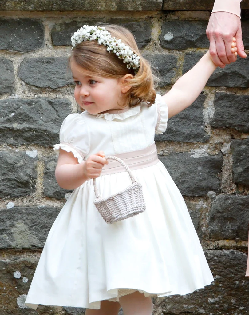 Принцессе Шарлотте 3 годика: 6 забавных фактов о дочери Кейт Миддлтон в фотографиях - фото 382165