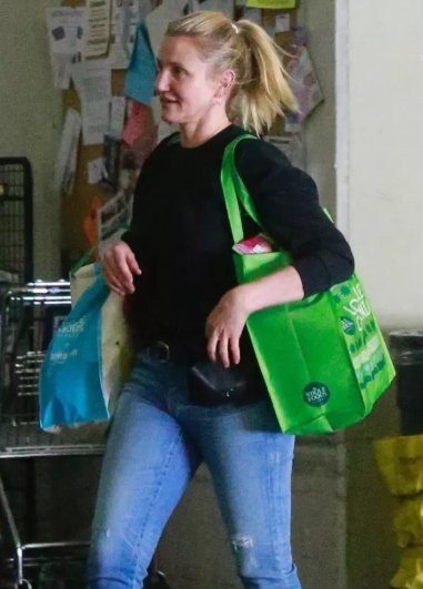 Вот так выглядит актриса Кэмерон Диас после того, как ушла из мира кино - фото 389548