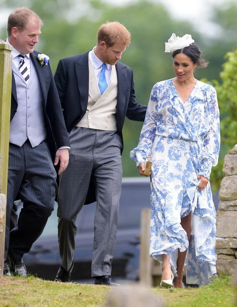 Новий вихід: принц Гаррі та Меган Маркл на весіллі племінниці принцеси Діани - фото 389348