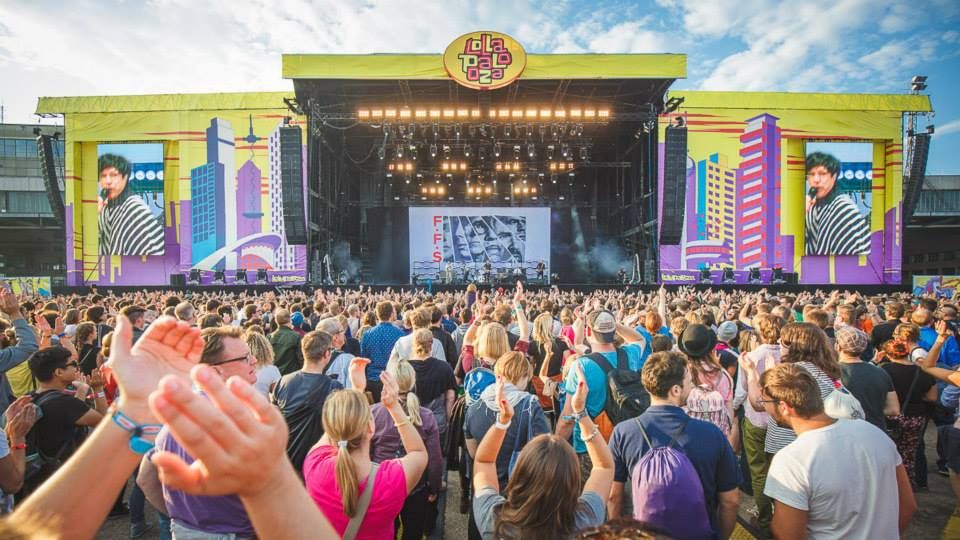 ТОП-5 самых крутых музыкальных open-air мира, которые проходят на стадионах - 387581 ТОП-5 самых крутых музыкальных open-air мира, которые проходят на стадионах - фото 387581