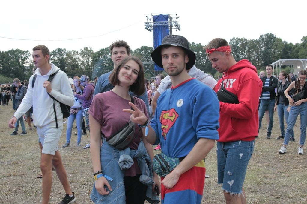 Atlas Weekend 2018: якими образами дивували гості музичного фестивалю - фото 392518
