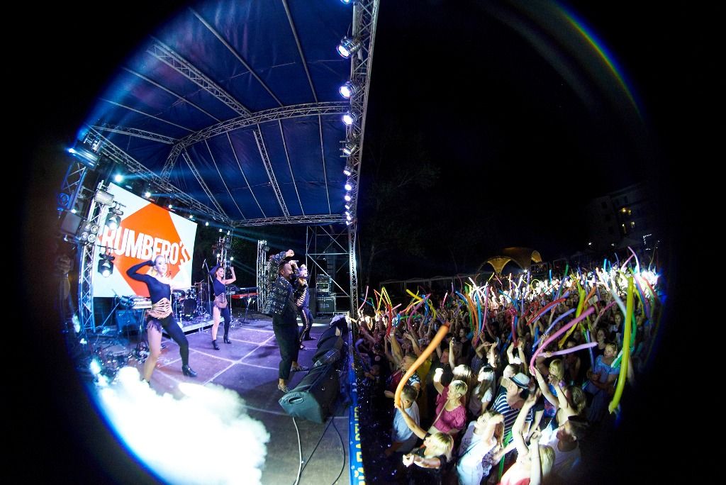 LuxFMPartyTour в Запорожье! Как это было? БЫЛО ГОРЯЧО! - фото 393475