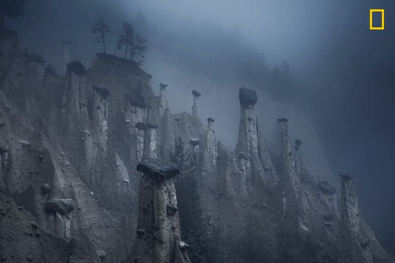 Фантастические снимки победителей конкурса тревел-фотографии 2018 от National Geographic - фото 391863