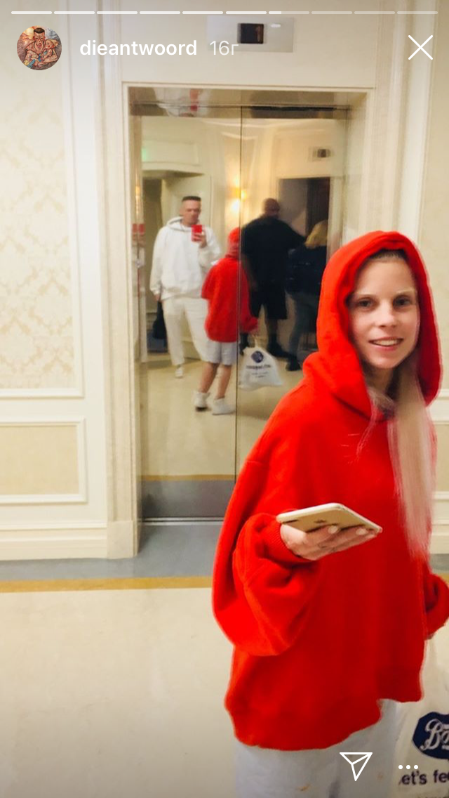 Die Antwoord в Киеве: что постят шокирующие исполнители в своих Instagram-аккаунтах - фото 396748