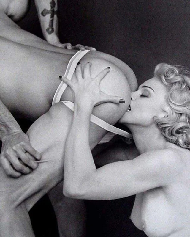 Мадонне 65: скандальные и эротические фото поп-королевы, которые заставят тебя покраснеть - фото 398145