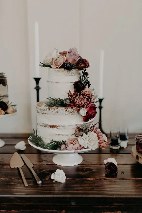 Весілля 2018: ідеальні торти, які зроблять свято незабутнім та смачним - фото 399328