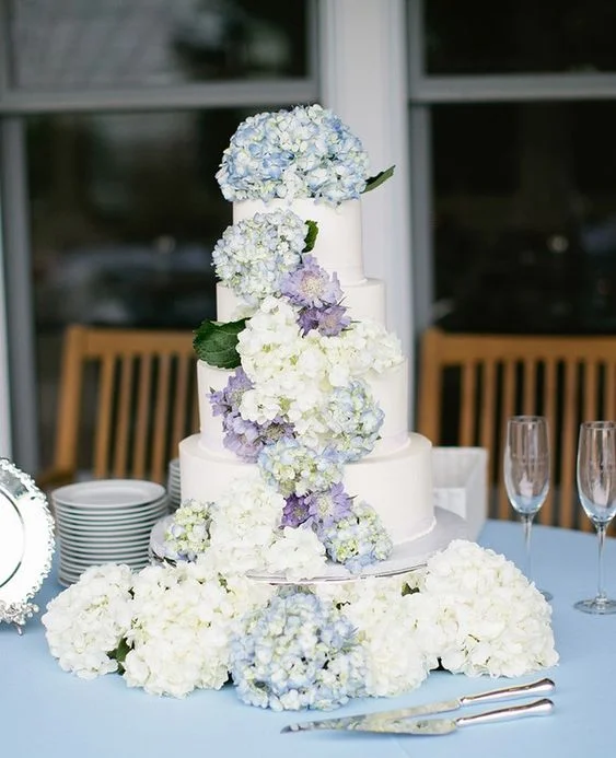 Весілля 2018: ідеальні торти, які зроблять свято незабутнім та смачним - фото 399338