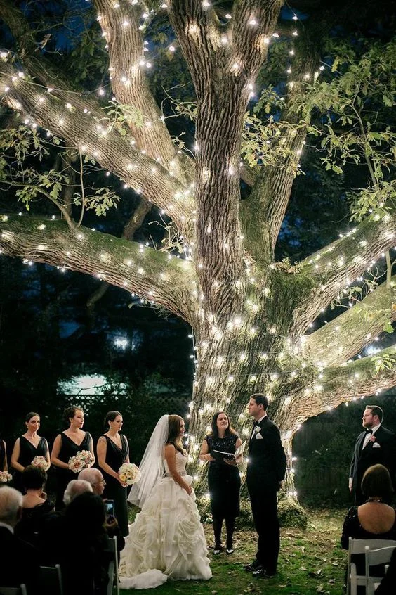 Весілля 2018: казковий декор за допомогою ліхтариків - фото 399621