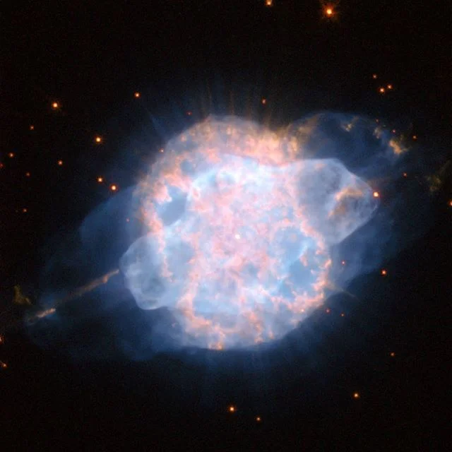На новому фото від NASA можна побачити 'космічне око' - фото 399624