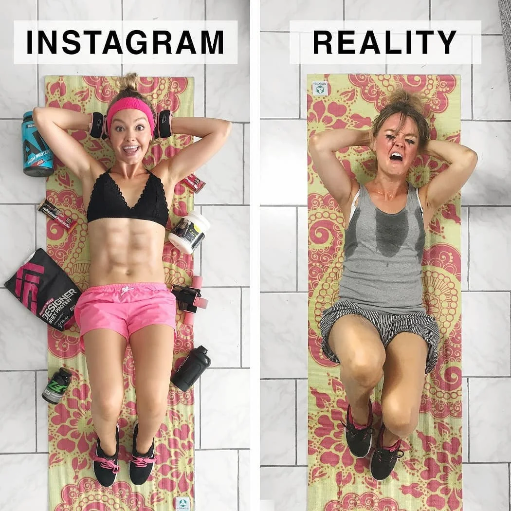 Женщина смешно показывает, что идеальные фото в Instagram далеки от реальности - фото 401269