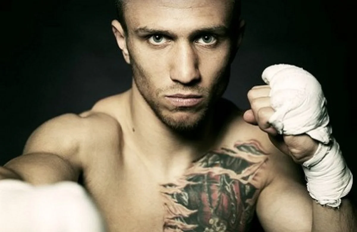 Пишаємось: українського боксера Ломаченка визнали найкращим боксером світу - фото 403974