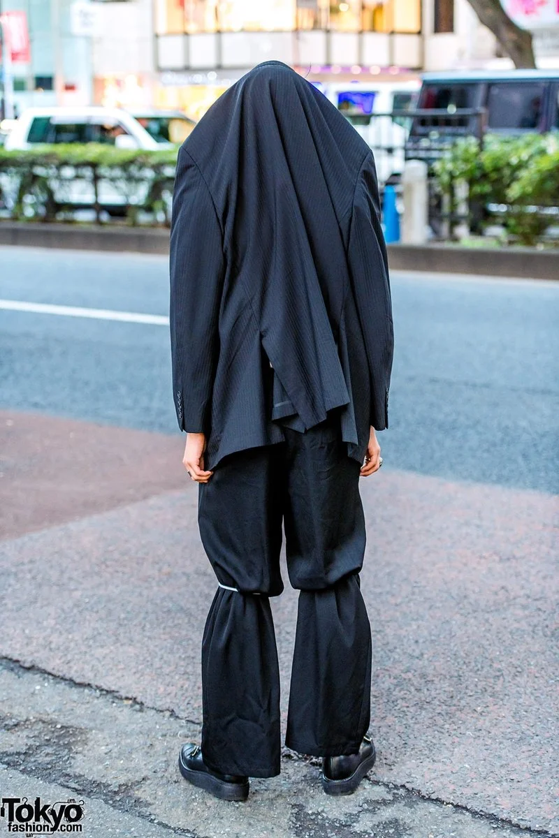 Японский школьник рассмешил своим стилем сеть, но он считает себя модником - фото 404270