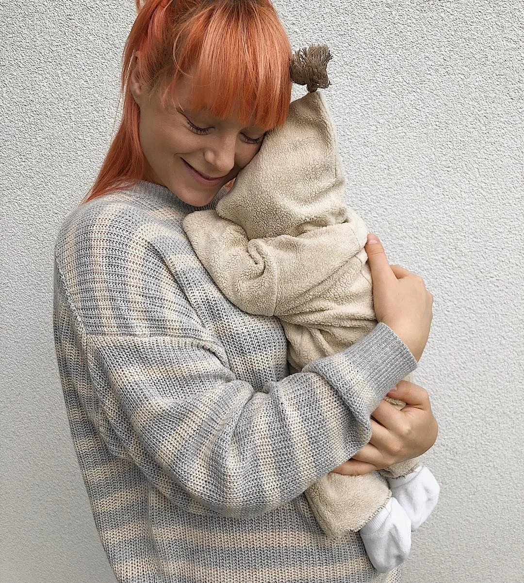 Світлана Тарабарова засипала Instagram солодкими фото маленького синочка - фото 404331