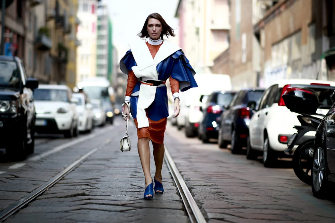 Віртуозний street style на Тижні моди в Мілані, який закохає в себе з першого погляду - фото 404617