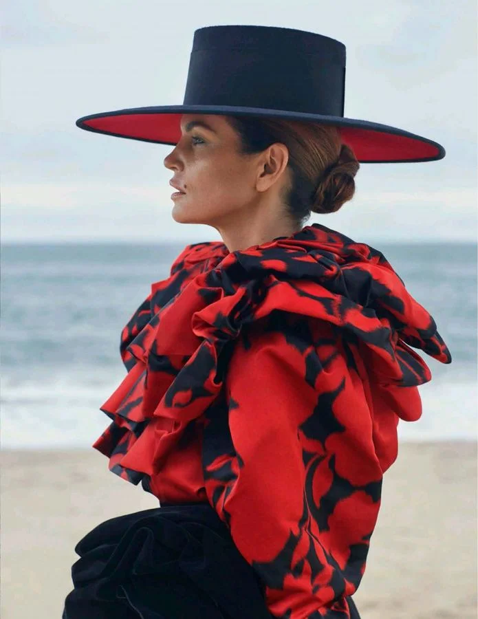 Легендарная Синди Кроуфорд снялась в роскошной фотосессии для Vogue - фото 405012