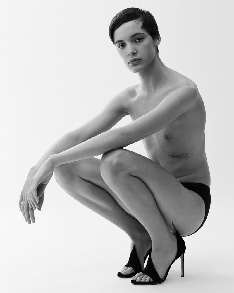 Італійські дизайнери створили туфлі на каблуках спеціально для чоловіків - фото 405425