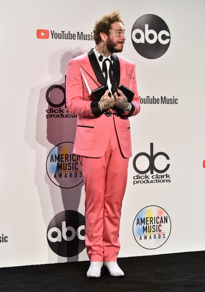 American Music Awards 2018 - звезды во всей красе на красной дорожке премии - 407364 American Music Awards 2018 - звезды во всей красе на красной дорожке премии - фото 407364