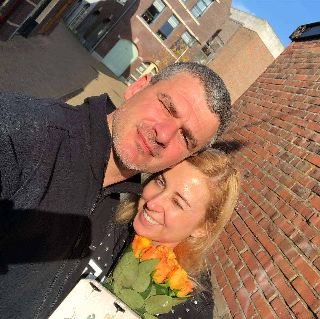 Арсен Мирзоян и Тоня Матвиенко весело и неординарно проводят время в Нидерландах - фото 407525