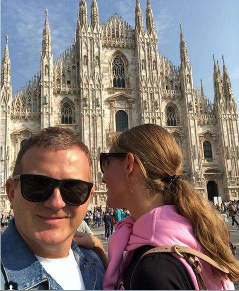 Катя Осадчая и Юрий Горбунов наслаждаются романтическими итальянскими каникулами - фото 408579
