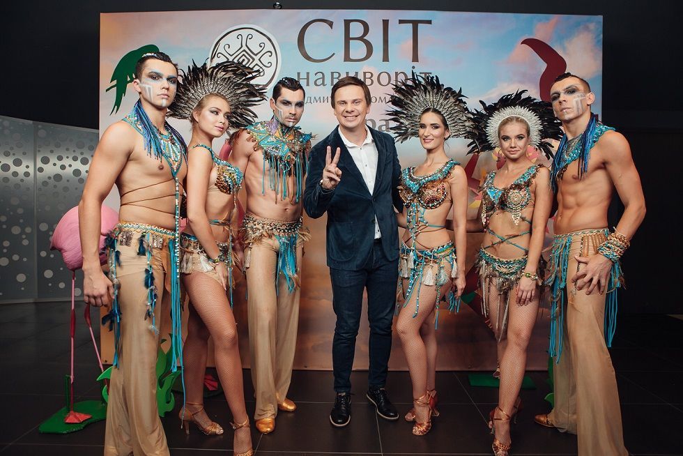 Дмитро Комаров презентував ювілейний сезон свого тревел-шоу в компанії відомої актриси - 409350 Дмитро Комаров презентував ювілейний сезон свого тревел-шоу в компанії відомої актриси - фото 409350