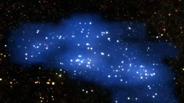 Галактика-каннибал и самая большая структура Вселенной - космические новинки от ученых - фото 409576
