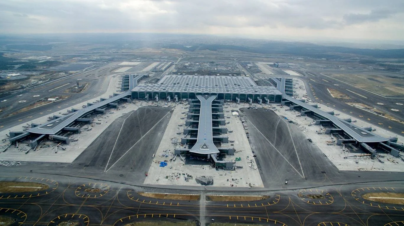 Немислима велич: у Стамбулі відкрили новий аеропорт, який скоро стане найбільшим у світі - фото 410605