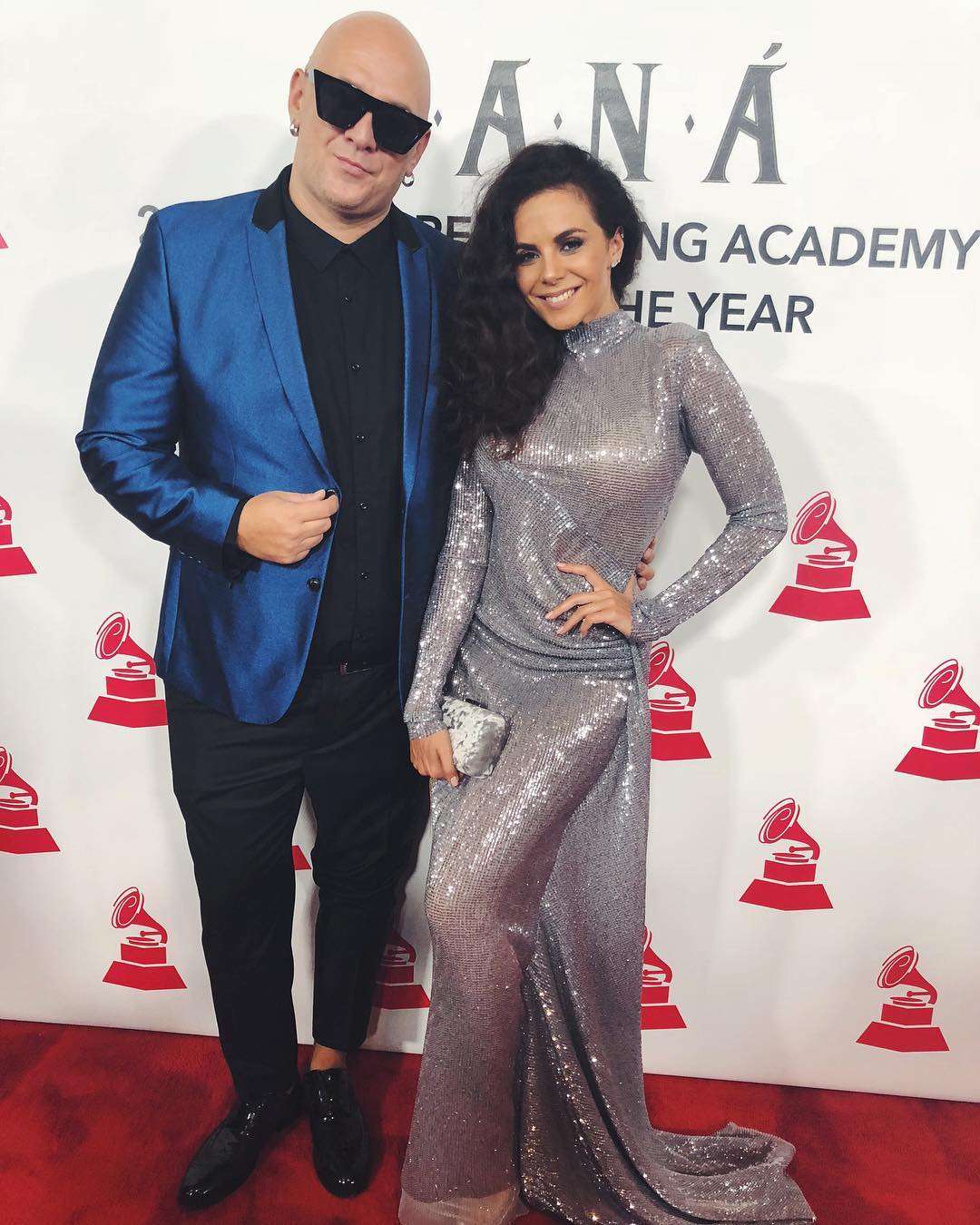 Настя Каменских и Потап покрасовались на красной дорожке Latin Grammy Award 2018 - фото 412654