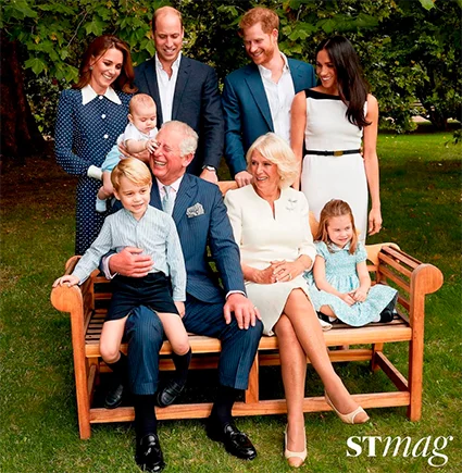 Дідусь та онук: принц Чарльз на руках з принцом Луї стали окрасою журналу The Sunday Times - фото 412828