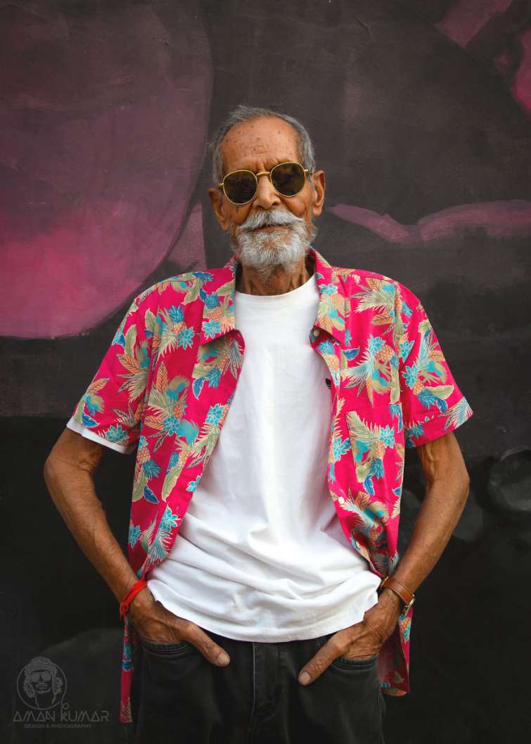 98-річний індійський дідусь та його наряди втруть носа усім малолітнім хіпстерам - фото 413439
