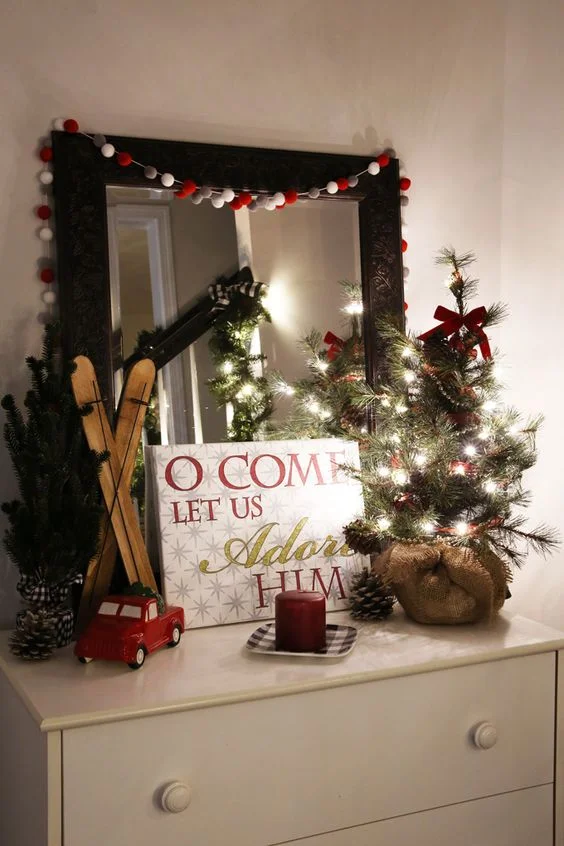 Создаем уют своими руками: идеи декора дома рождественскими фонариками - фото 415203