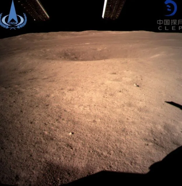 Науковці вперше в історії показали зворотну сторону Місяця - фото 417732