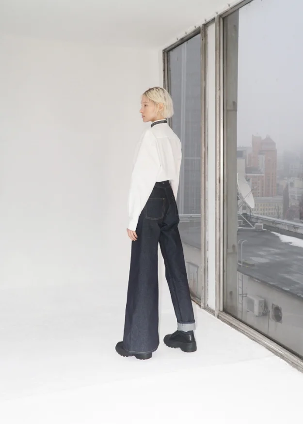 Пишаємось: американський Vogue закохався в джинси від української дизайнерки - фото 418447