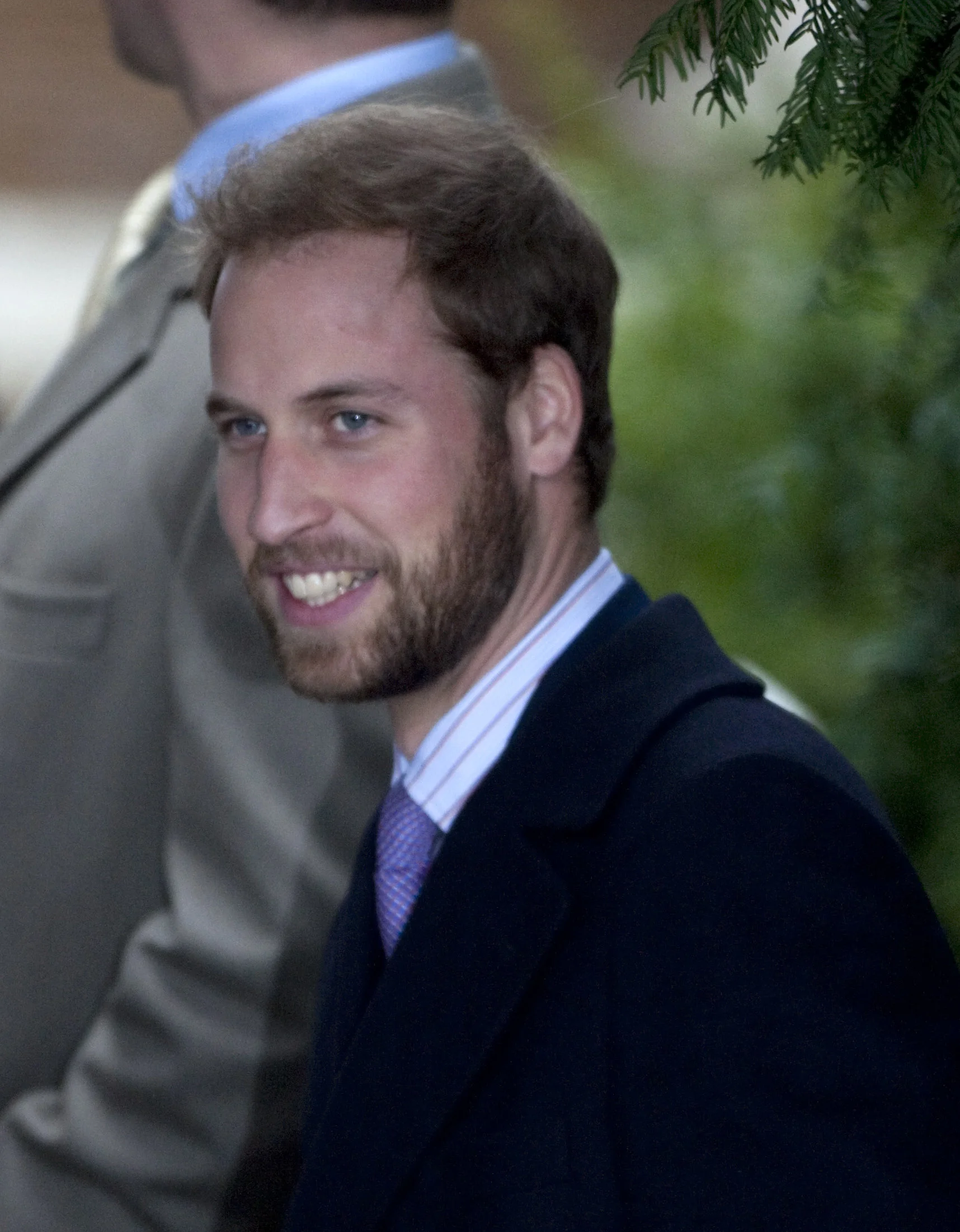 Такой брутальный и сексуальный бородач: сеть в шоке, что принц Уильям ранее имел бороду - фото 420932