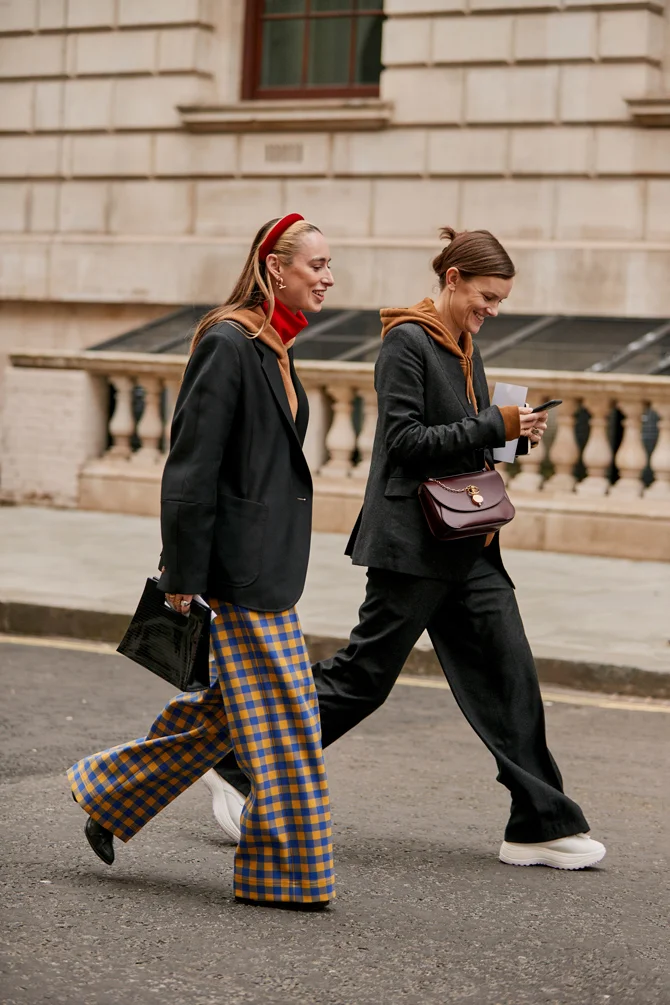 Вуличний стиль Тижня моди в Лондоні настільки крутий, що тобі захочеться брати приклад - фото 422588