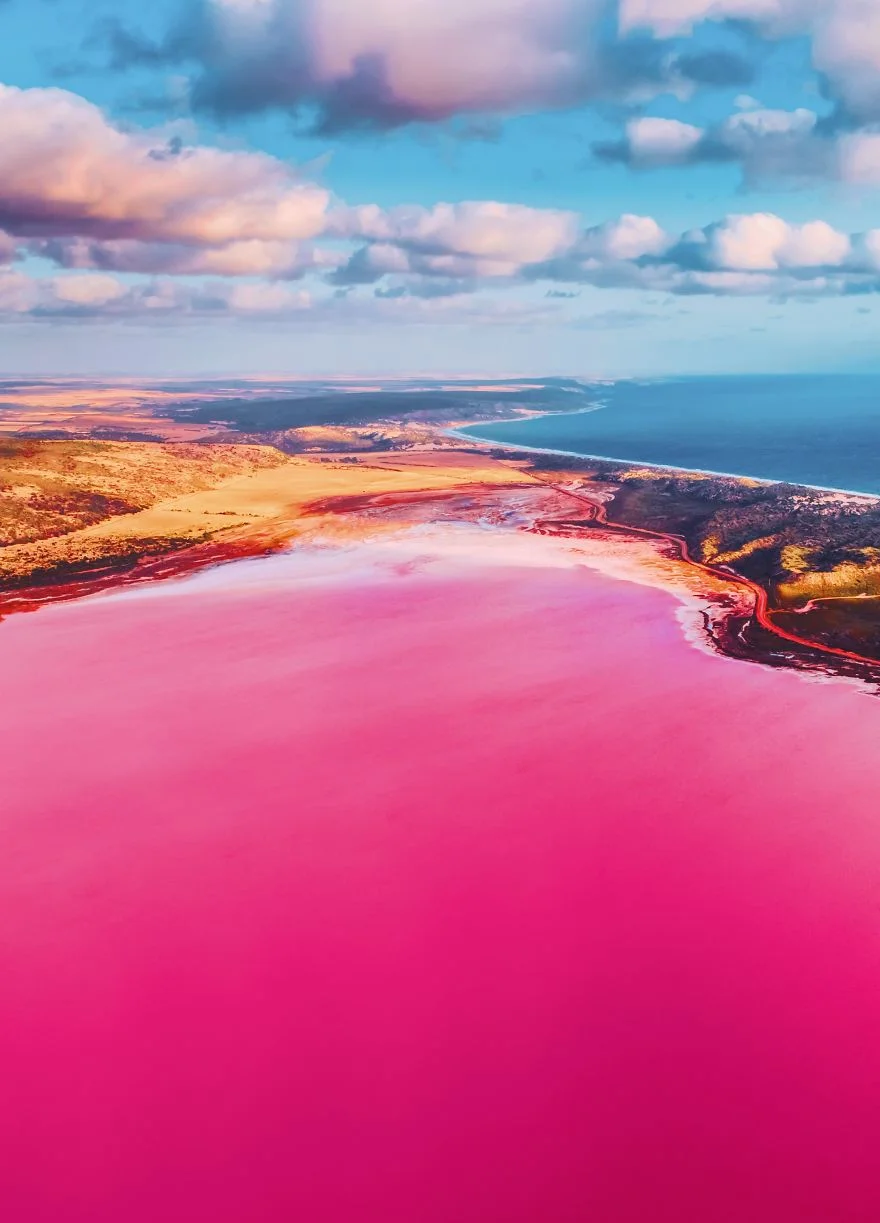 Уникальная розовая лагуна в Австралии выглядит космически красиво и нереально одновременно - фото 423224